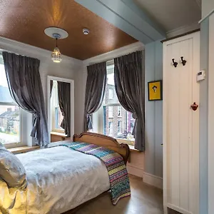 3* Inn Mcgettigan's Townhouse - Olives & Figs Bistro